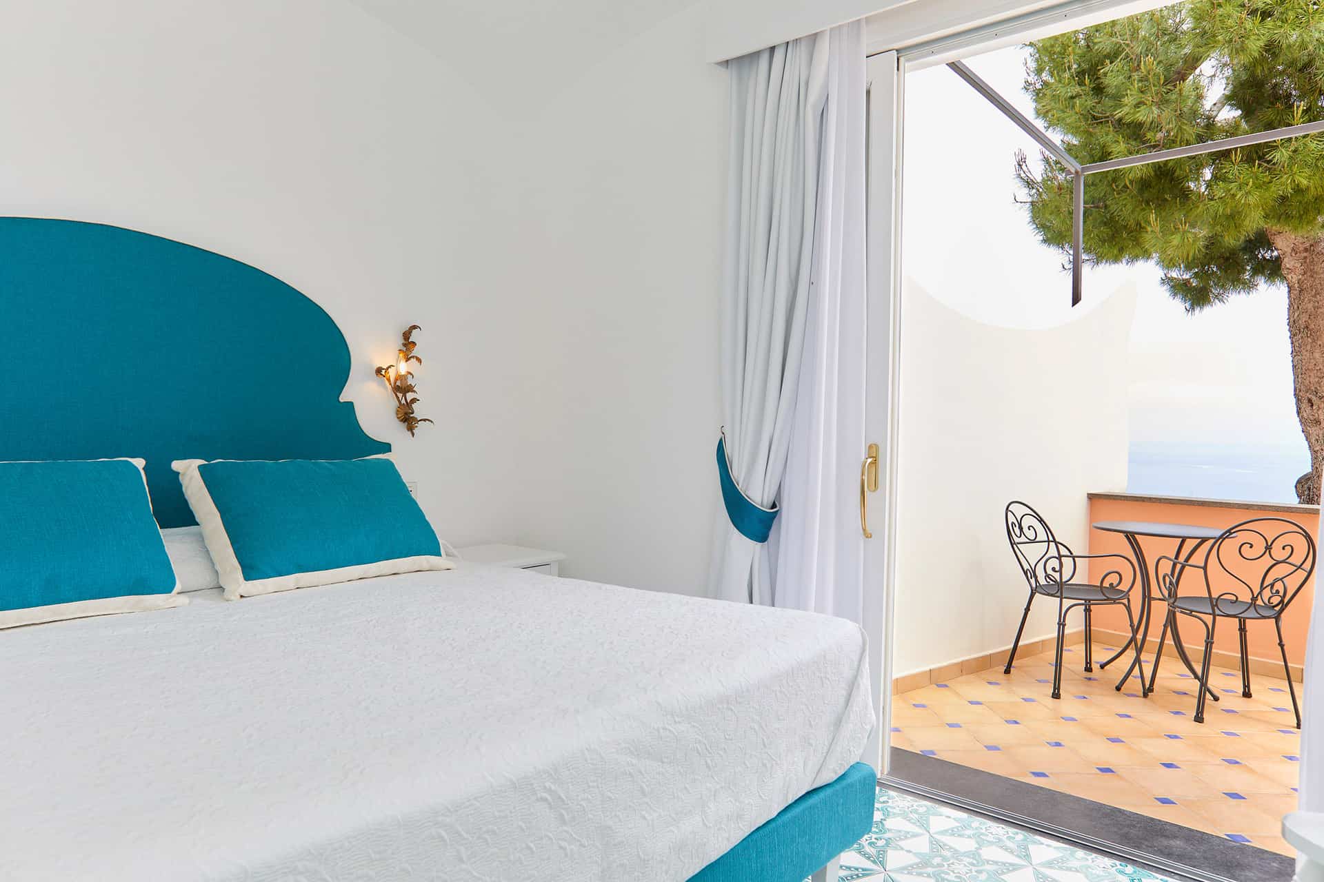 HotelConcadOro_Camera-deluxe_foto06_bassa